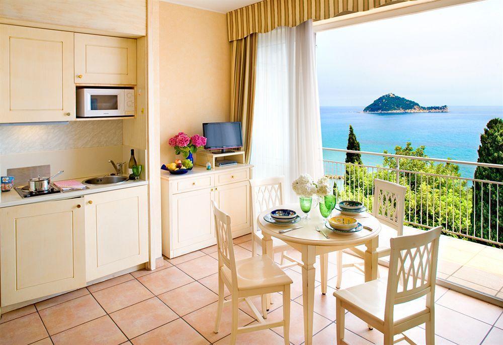 Appartement Parco Vacanze Monti E Mare à Alassio Extérieur photo