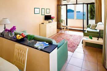 Appartement Parco Vacanze Monti E Mare à Alassio Extérieur photo